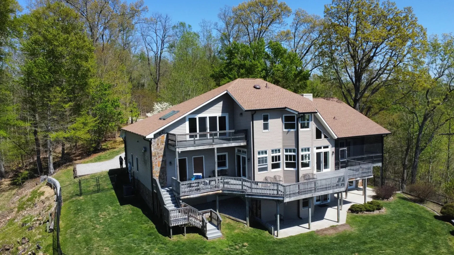 Henry Brothers Roofing — Cookeville, Tennessee